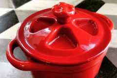 mini cocotte red